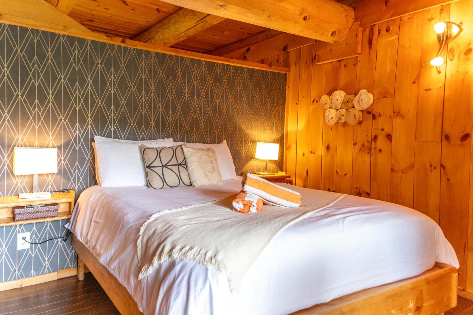 Auberge Couleurs de France Lac-Simon Extérieur photo