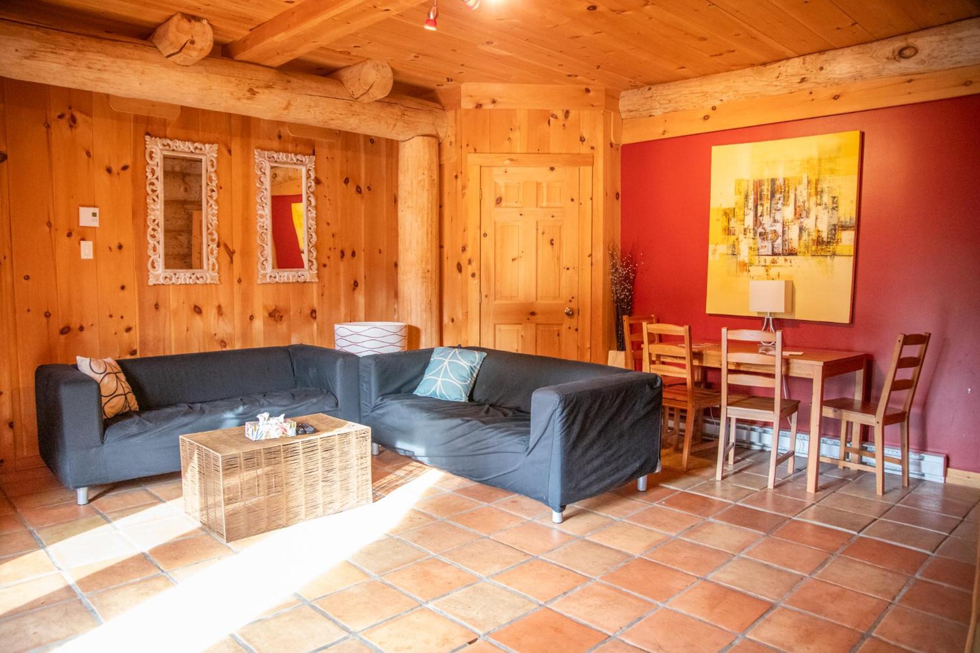 Auberge Couleurs de France Lac-Simon Extérieur photo