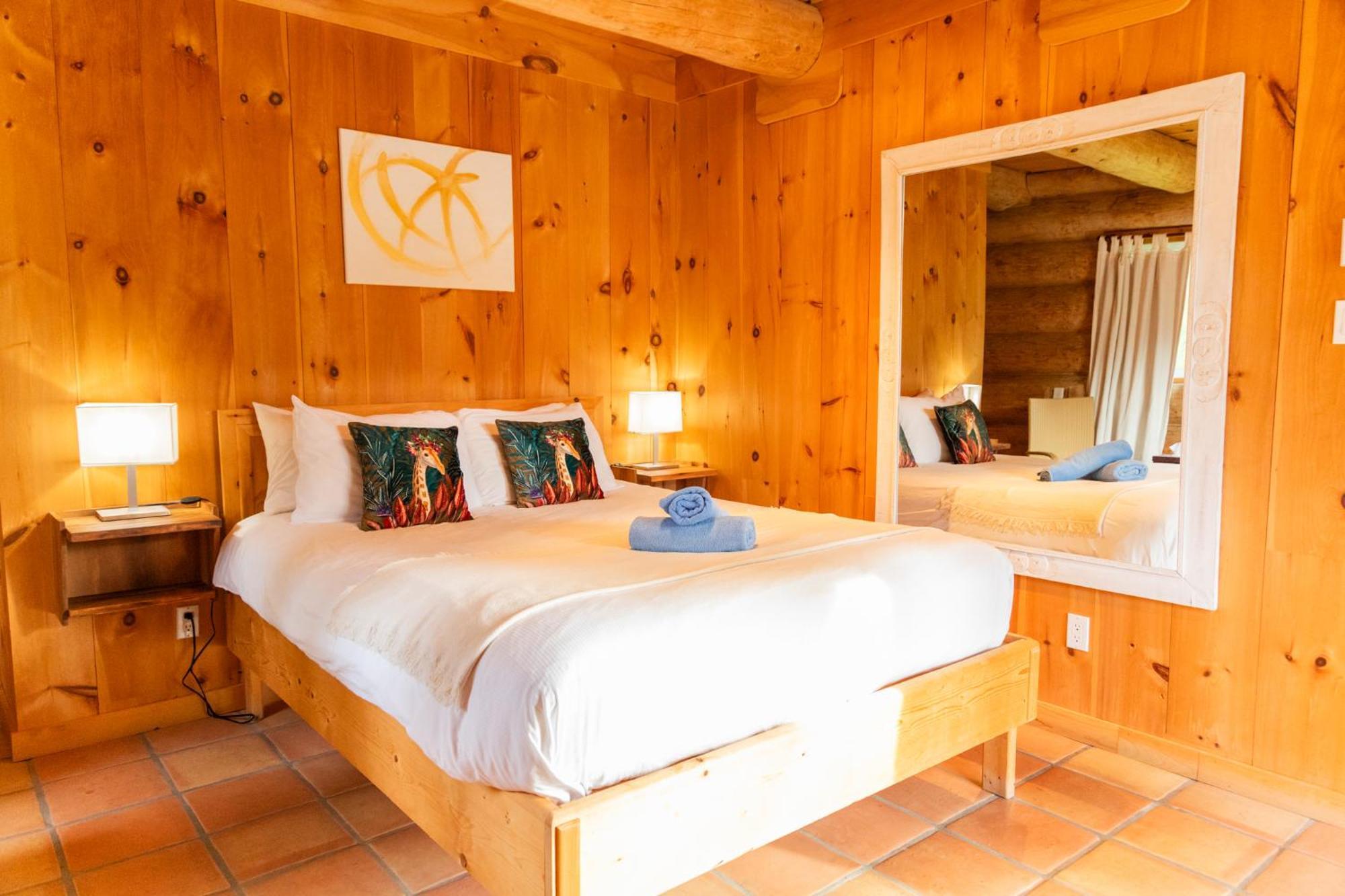 Auberge Couleurs de France Lac-Simon Extérieur photo